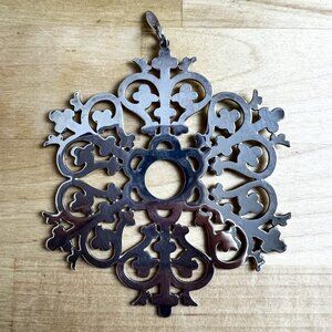 Vintage MMA 1997 Metropolitan Museum of Art MMA Silver Plated Snowflake Ornament